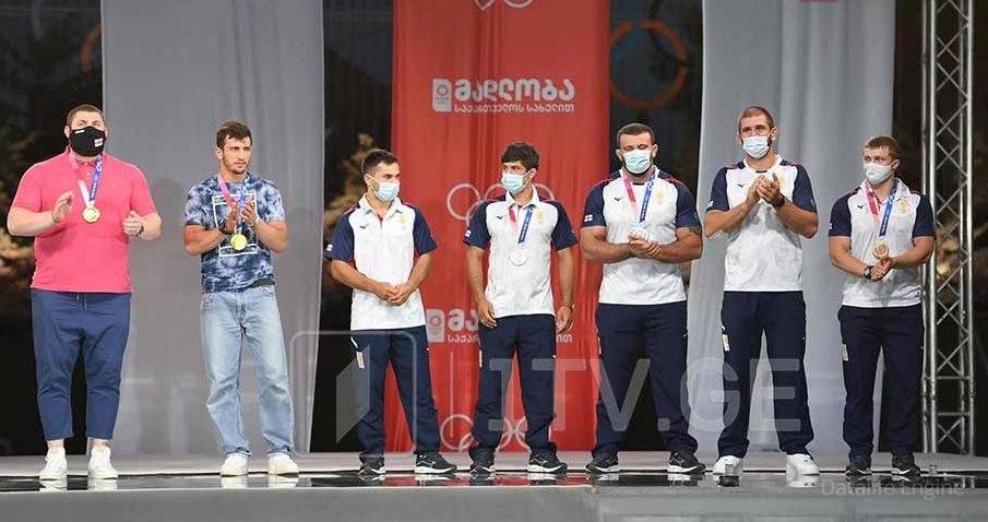 სახელმწიფომ საპრიზო თანხა ბევრად გაზარდა! - რა თანხას მიიღებენ ვერცხლის მედლის მფოლებელი პრიზის სახით?