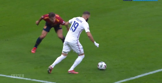 ბენზემას არანორმალური სილამაზის გოლი ესპანეთის ნაკრების კარში (ვიდეო)