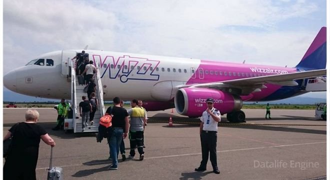 დედას შვილი აეროპორტში დარჩა, რის გამოც თვითმფრინავი უკან მოატრიალეს