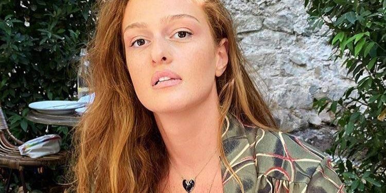 მანიკა ასათიანის ცეცხლოვანი ფოტოსესია - ქართველი ტელესახე შესაშურ ფორმაშია