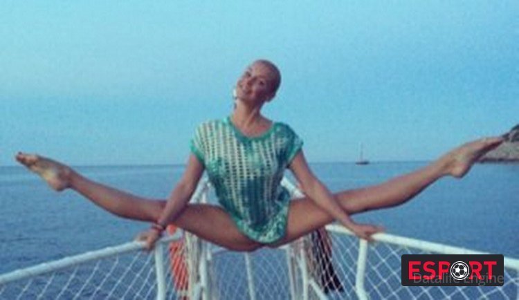 ანასტასია ვოლოჩკოვასთან სექსის შემდეგ მის საყვარელს სასწაფოს გამოძახება ორჯერ დასჭირდა