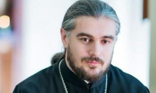 „არმანის ტანსაცმელს ჩააცმევთ თუ ლილოში ნაყიდს, ბავშვისთვის ამას მნიშვნელობა არ აქვს… შვილთან ურთიერთობა არის სულიერი ურთიერთობა,“ – დეკანოზი შალვა კეკელია