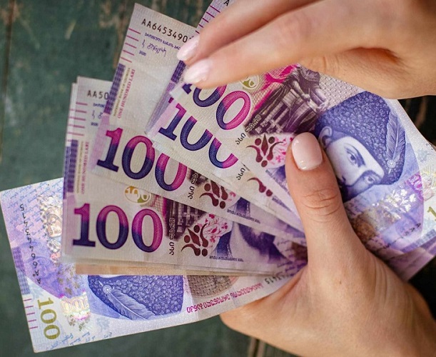 სასიხარულო სიახლე ვისაც ბანკში სესხი აქვს! - ვის უმცირდება ყოველთვიური შენატანი ?