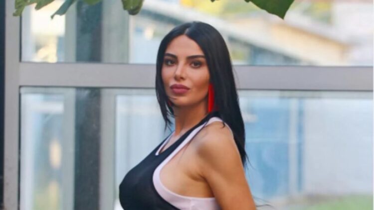 ერთმანეთისგან ვერ გაარჩევთ – შორენა ბეგაშვილმა დასთან ერთად გადაღებული ფოტო გამოაქვეყნა