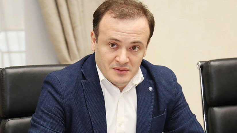 „შეგეხოთ, ხომ, ტრამპის მახვილი?! ჯერ სად ხართ, კიდევ ბოლომდე გაშიშვლდებით“ - ირაკლი ზარქუა