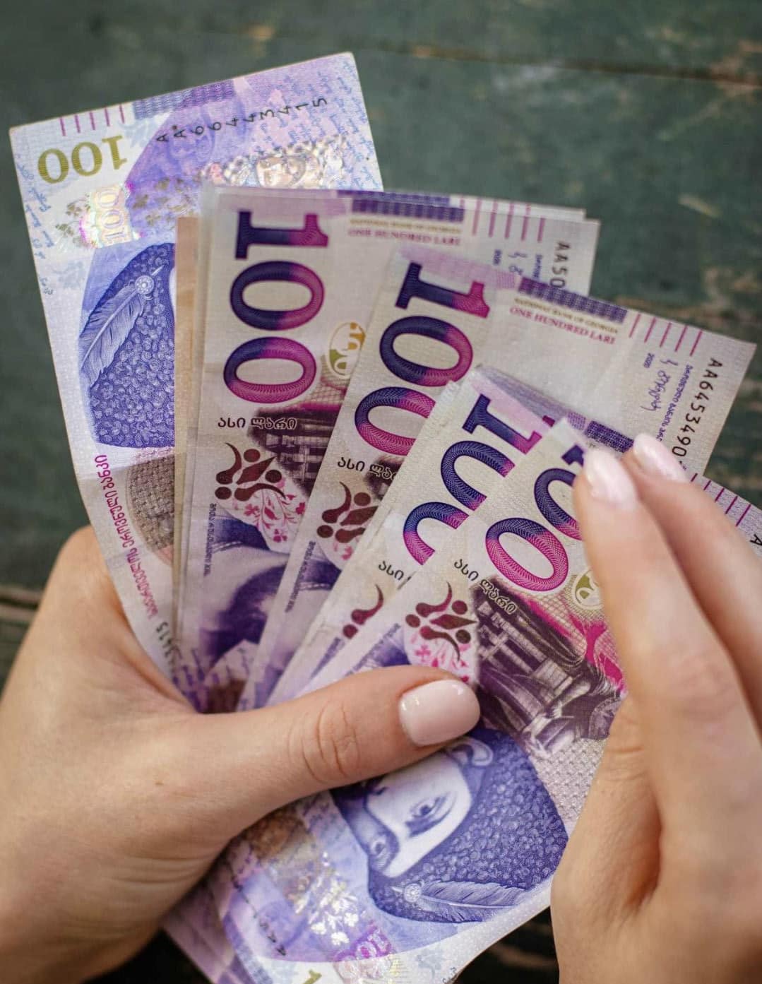 3000 – 4500 ლარი ოჯახებს – ნახეთ, ვის გადაეცემა ერთჯერადი ფინანსური დახმარება