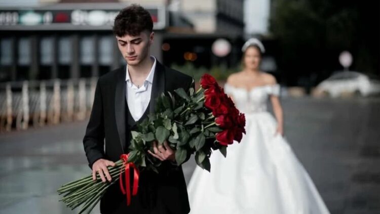 ცოლი ახალი მოყვანილი ჰყავდა... - ცნობილია ახალგაზრდა ბიჭის ვინაობა, რომელიც სამტრედია-აბაშის გზაზე ავარიას ემსხვერპლა